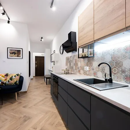 Native Pulaskiego 6 * Kraków
