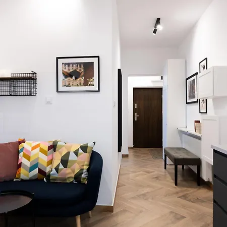 Native Pulaskiego 6 *