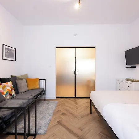 Διαμέρισμα Native Pulaskiego 6 Krasków