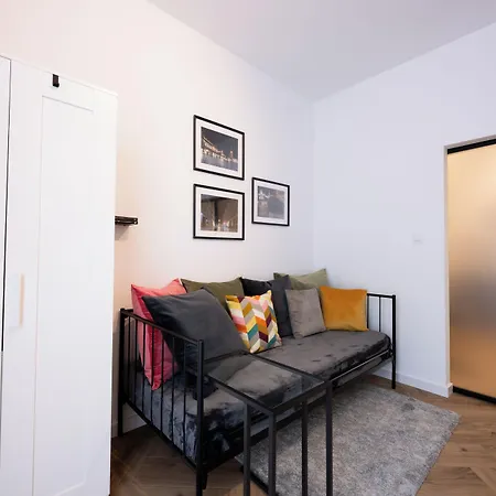 Διαμέρισμα Native Pulaskiego 6 *