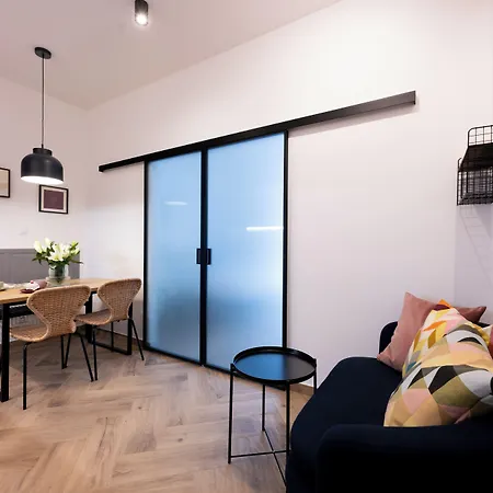 Native Pulaskiego 6 Διαμέρισμα