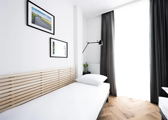 Native Pulaskiego 6 * Cracovia