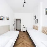 Native Pulaskiego 6 *